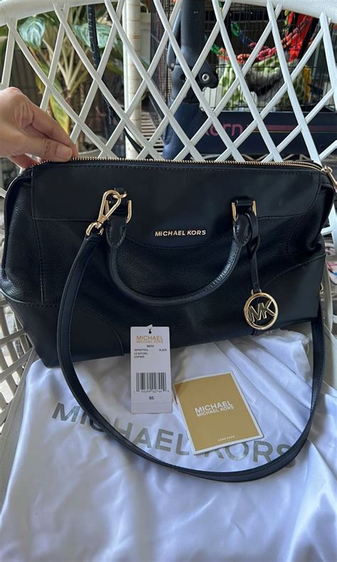 michael kors maya large pebbled leather satchel|Maya Large Pebbled Leather Satchel .